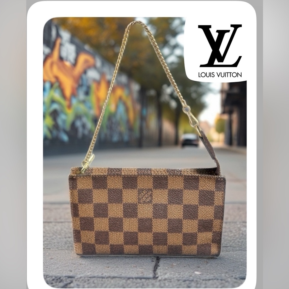 LOUIS VUITTON Damier Ebene Marais Bucket Pouch